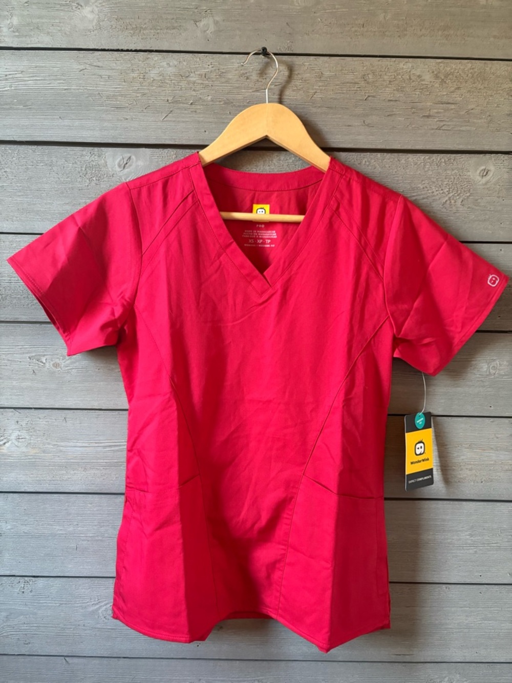 NWT WonderWink Pro V-Neck Scrub Top